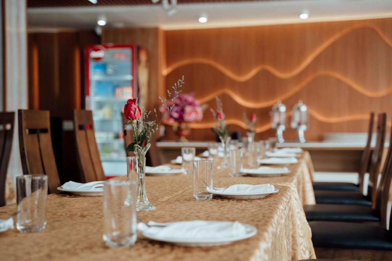 Khach San Kien Ngoc Hotel Dong Khe Sau Bagian luar foto
