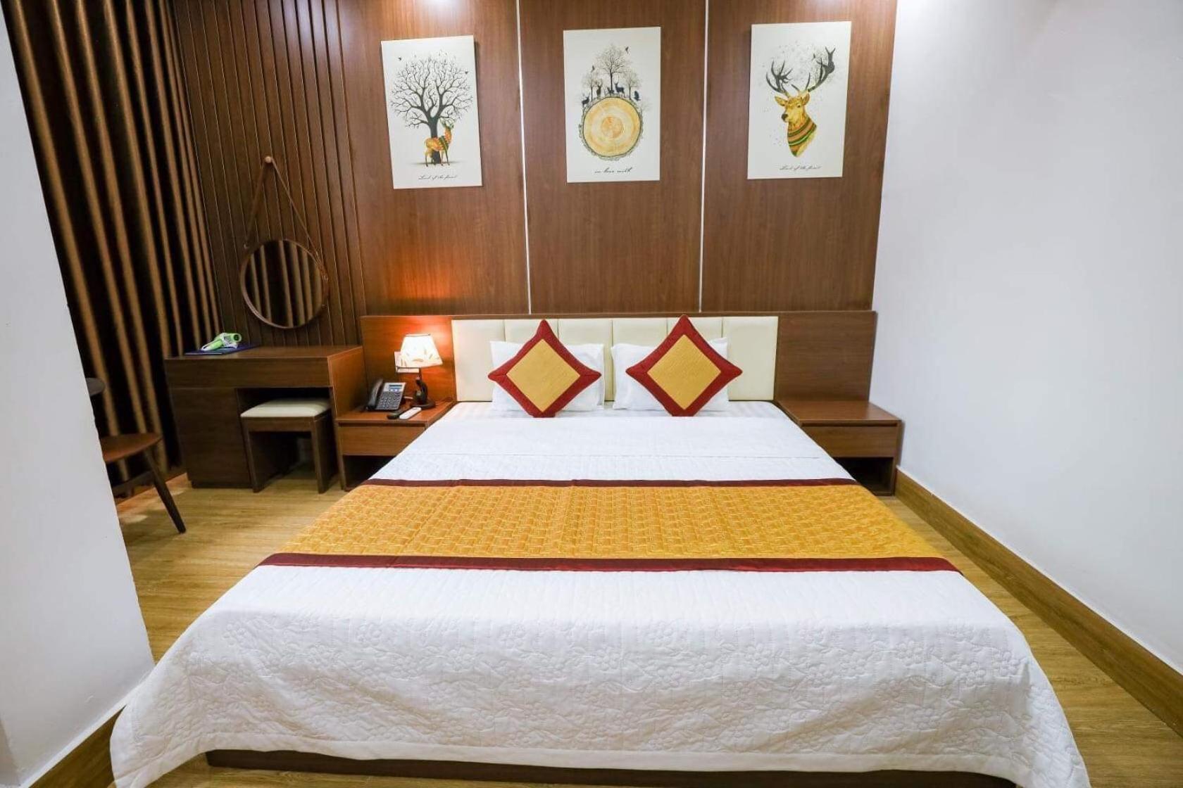 Khach San Kien Ngoc Hotel Dong Khe Sau Bagian luar foto