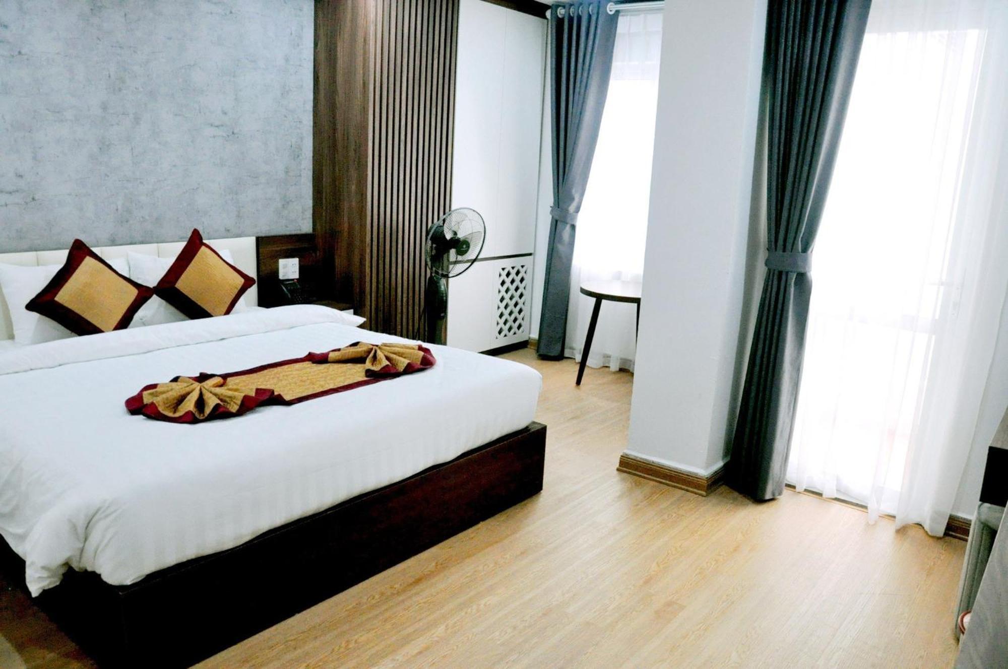 Khach San Kien Ngoc Hotel Dong Khe Sau Bagian luar foto